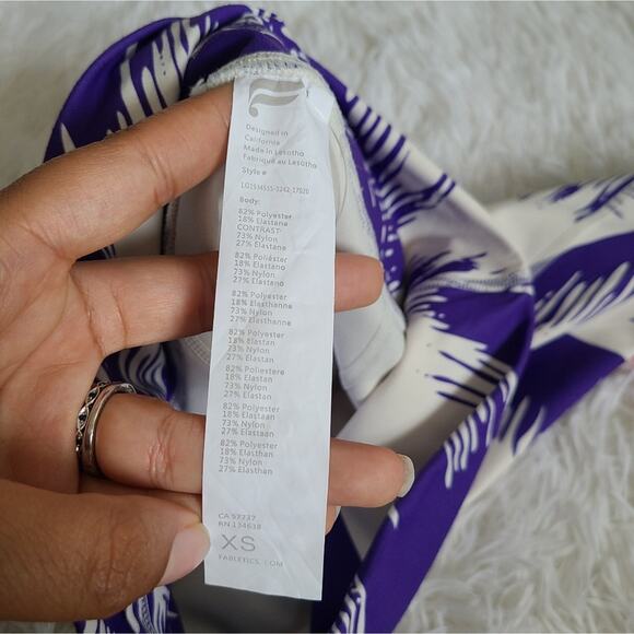 Fabletics PurLuxe Paradise High Waisted 7/8 Workout Leggings NWT Size XS - Picture 7 of 12